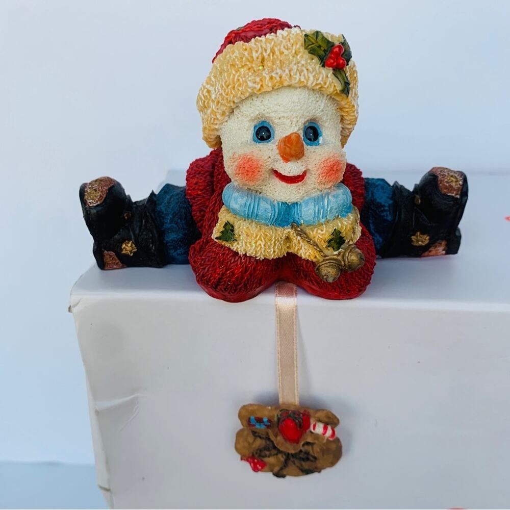 Vintage Snowman Shelf Decoration